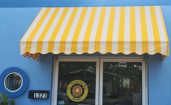 Beck Avenue Awning