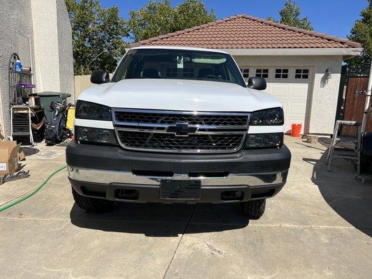 My 2006 Silverado 2500 with stage 2 kryptonite leveling kit