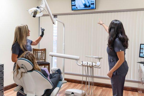 Uptown Cosmetic & Implant Dentistry uses 3D digital CT Scan technology on every dental implant patient.