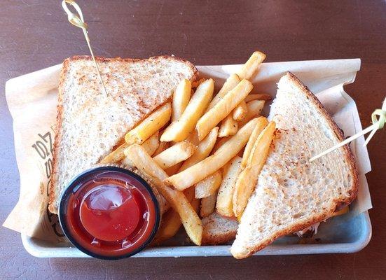 Turkey sandwich with fries, $14.99. Overpriced, average airport food.