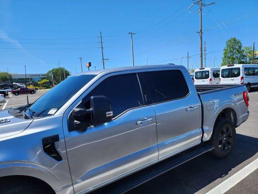 Window tint truck