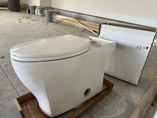 Yes we do Skirted toilets!