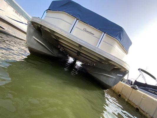 Boat serviced by we bee Waxin