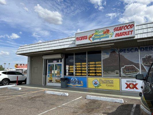 Playas de Guaymas Seafood Market