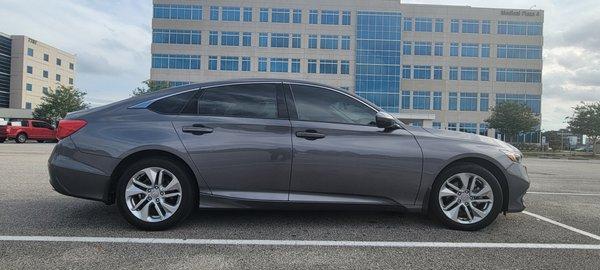 Enjoy the smooth ride with this classy 2019 Honda Accord.