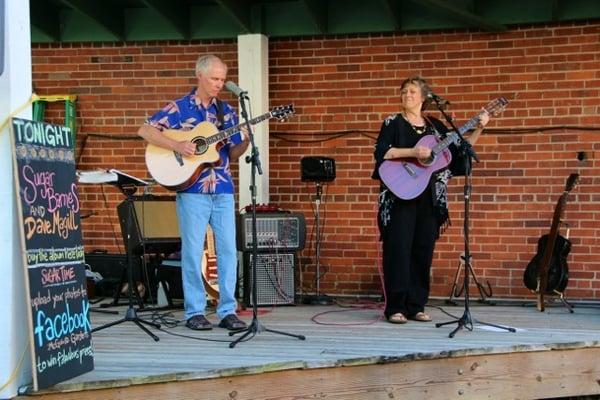 Karen "Sugar" Barnes and Dave Magill