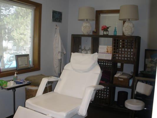 Aesthetics, Massage &IV Nutritional Therapy Room