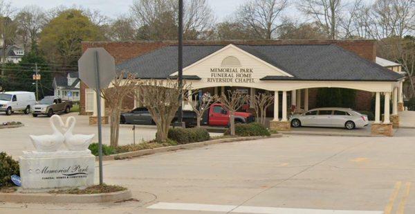 Memorial Park Funeral Homes & Cemeteries North-Riverside Chapel