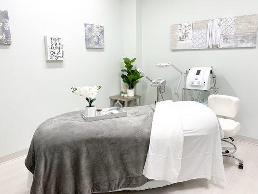 Facial, waxing, and Hydra Skin Refiner Sanctuary