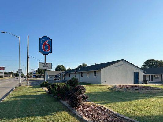 Motel Ponca City OK Exterior