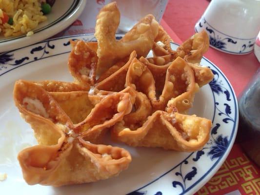 Crab rangoons