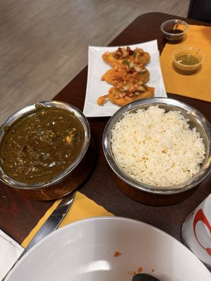 Palak paneer, rice and stuffed Mirchi Bajji.