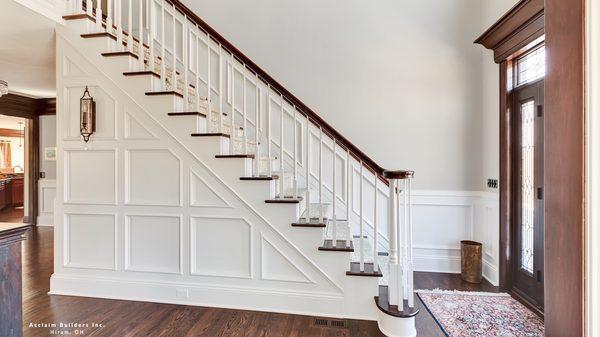 Our B915 Panel Moulding is a cost-effective way to dress up an otherwise blank staircase wall.