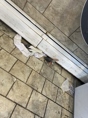 feces wiped all over heater