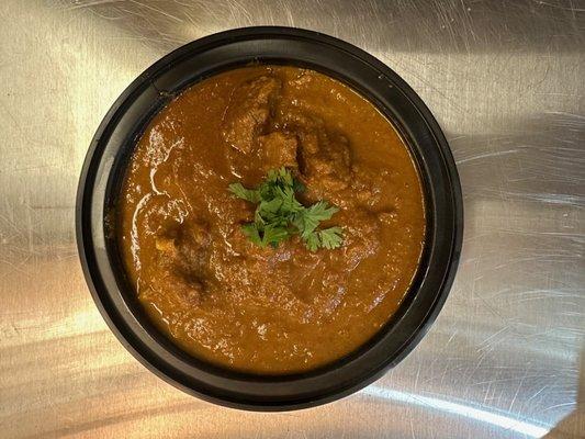 Lamb curry, Boneless pieces of lamb cooked with chefs special blend of fresh spices.