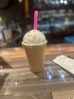 Cafe de Chucho milkshake - coffee/churro