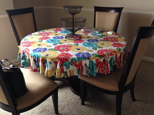 Very PRETTY summer table cloth created by Uni Tailor.  I provided the fabric and the idea, and Unit Tailor created it for me!!