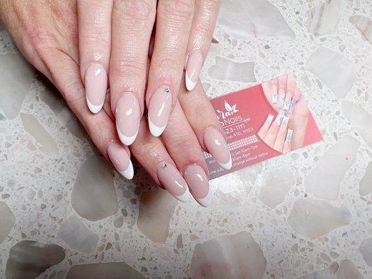 Aura Nails