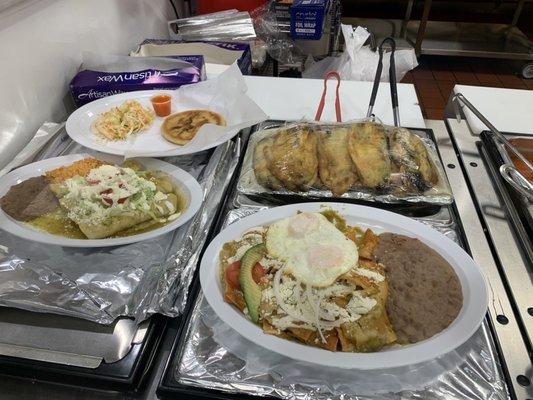 Chile relleno ñ, popusas, chilaquiles, enchiladas