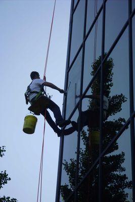 High rise window cleaning in Miami