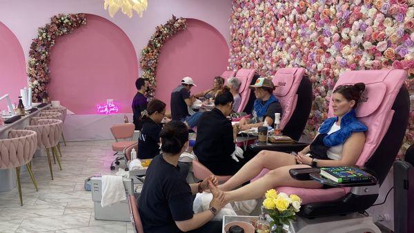 Urban Nail Bar