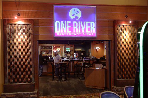 One River Restaurant and Bar