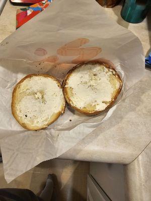 I order plain got cream cheese