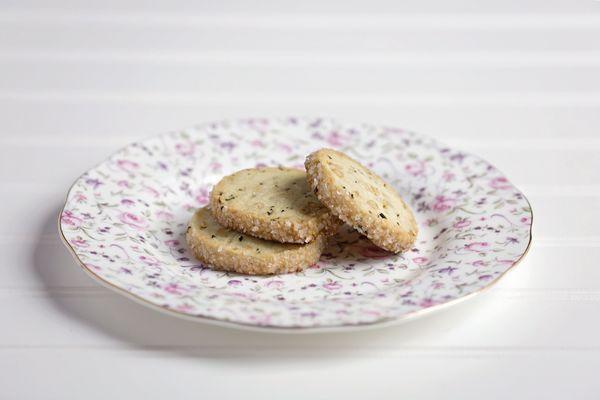 Rosemary Pine Nut Sablés
 http://larkspurteacookie.com/product/rpns/