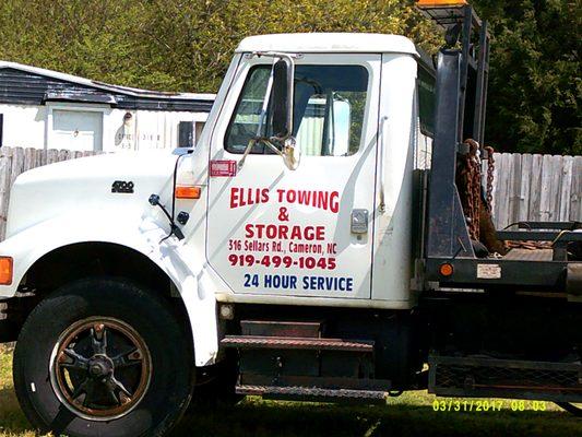 Ellis Towing