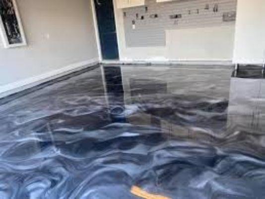 Epoxy  Reflector  floor