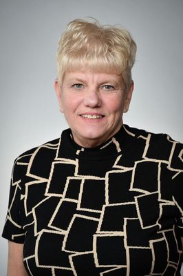 Dianne Bicknase