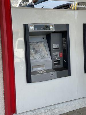 They have one working ATM. The drive-through is not working this is a Sunday 8/8/21