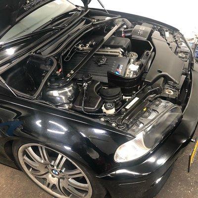 2006 Bmw M3 engine bay detailed after valve cover gasket with full tune up.