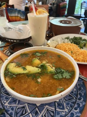 Caldo de  camarón  Shrimp soup & piña colada