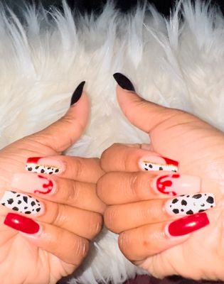 Cruella De Ville Nails