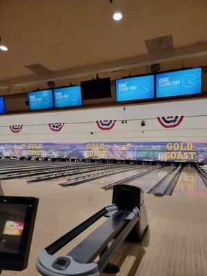 Bowling alley