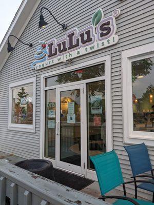 Lulus Yogurt With A Twist