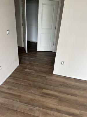 Laminate flooring