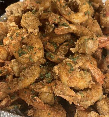 Crispy deep fried shrimp... perfection