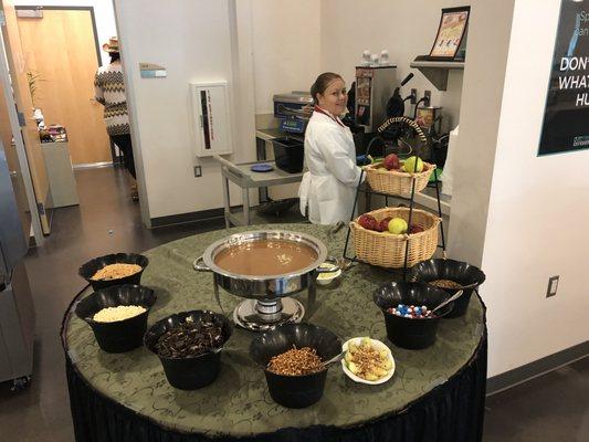 Caramel Apple Station on Rodeo Day