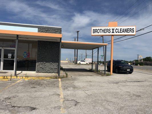 Brothers ll Cleaners