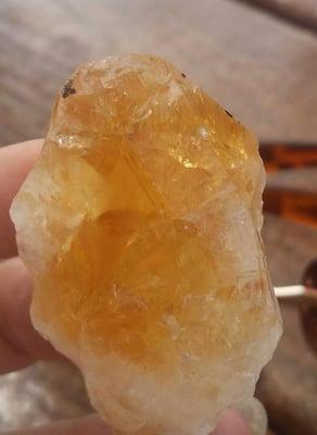 Bright Citrine point