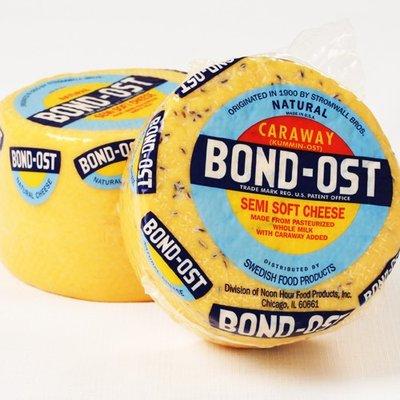 BOND-OST is a  semi-soft cheese perfect for snacking and hors d'oeuvres, but particularly good when used to make grilled cheese.