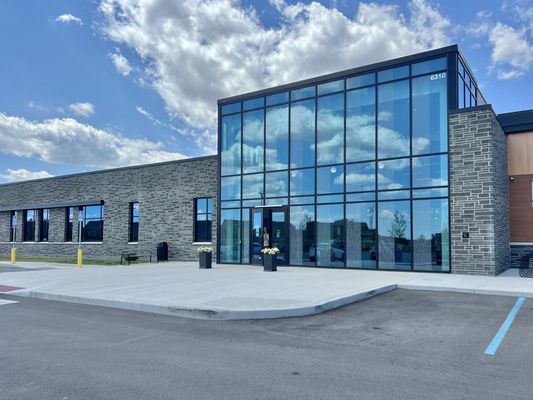 Hussey-Mayfield Memorial Public Library - Whitestown