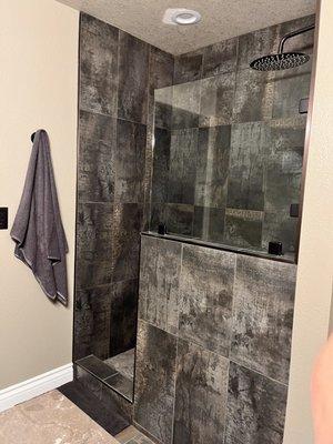 Shower divider glass