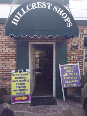 Nice little gift shop of psychic oddities, salt lamps, candles, crystals and art.