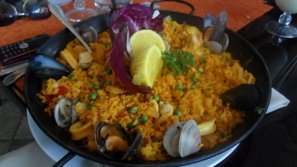 seafood paella