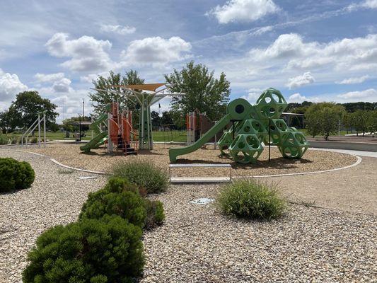 Playground @ City Park, Hobbs, NM (9/2/2022)