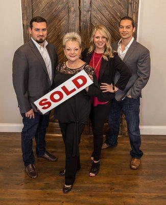 The Scoggins Team, Re/Max Centex