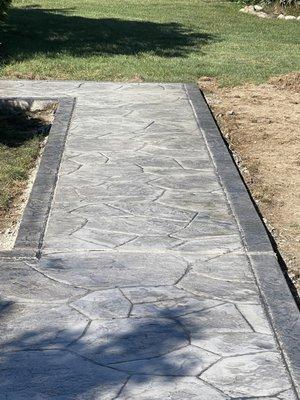 Flag stone with boarder